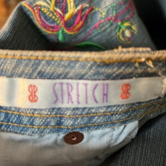 Bill Blass Jeans Wide Leg Capris Embroidered Size 8 - Picture 7 of 11